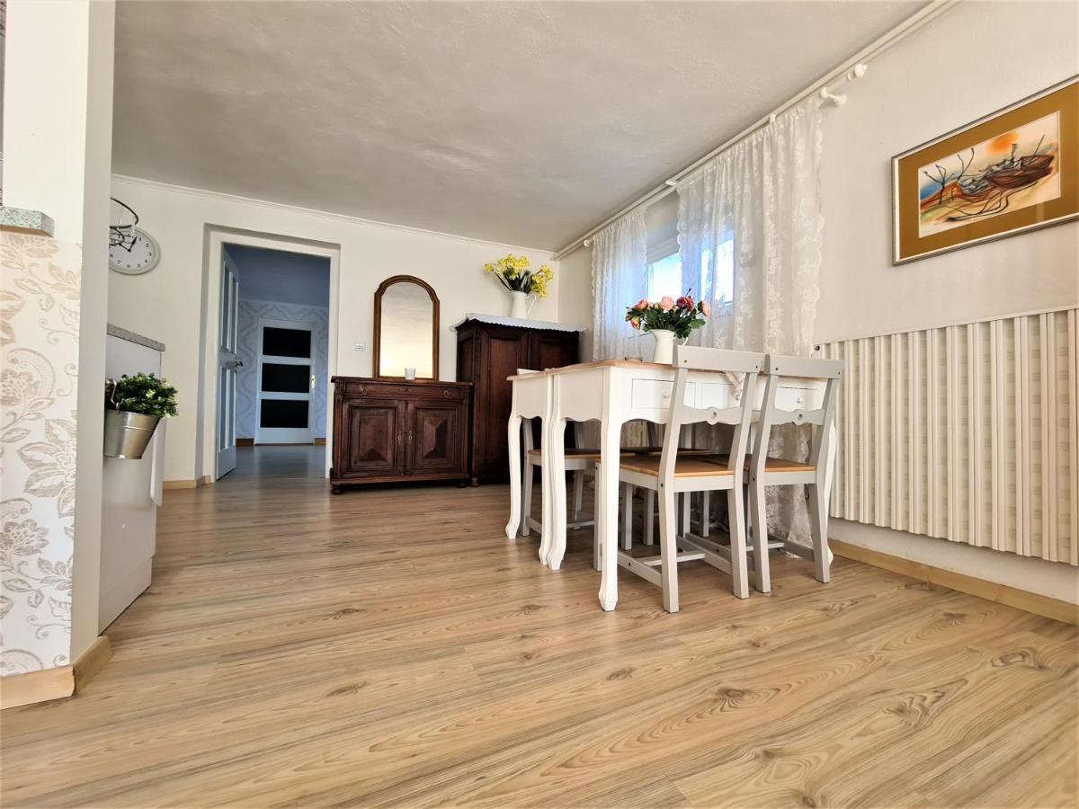 Апартаменты Apartman Prace Экстерьер фото